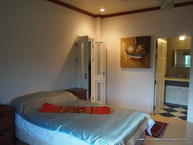 Unique Family Home for Sale in Lanna Thara