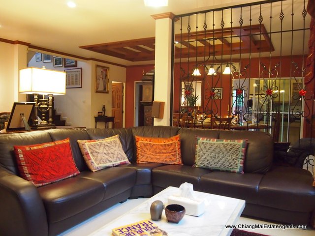 Unique Family Home for Sale in Lanna Thara