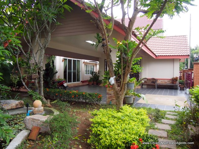 Unique Family Home for Sale in Lanna Thara