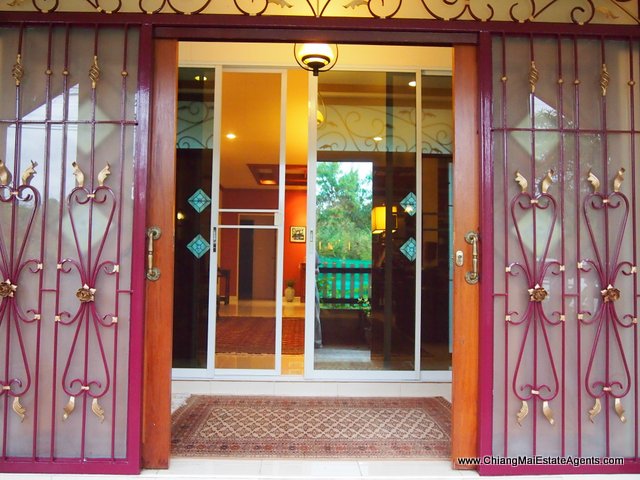 Unique Family Home for Sale in Lanna Thara
