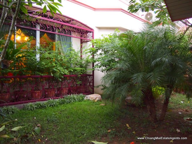 Unique Family Home for Sale in Lanna Thara