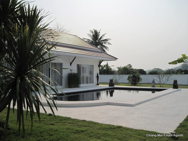 Wonderful 3 Bedroom/ 2 Bathroom Bungalow For Sale With Private Swimming Pool