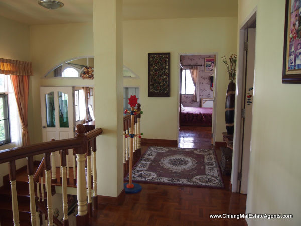 Stunning 4 Bedroom House on Large Plot