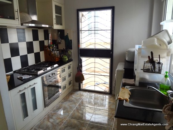 3 Bedroom Home in Koolpunt Ville 9