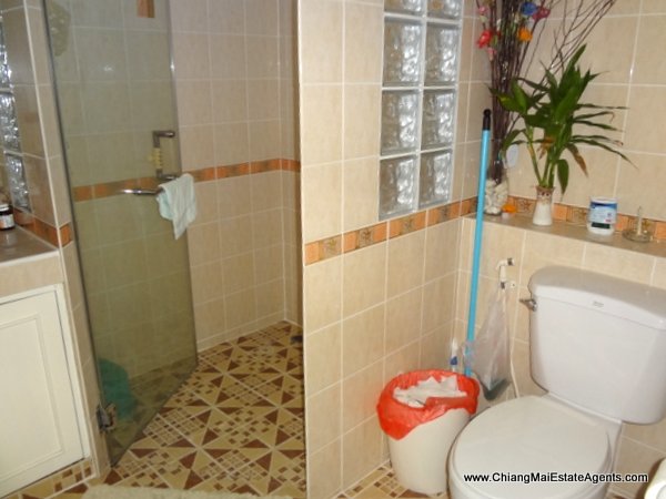 3 Bedroom Home in Koolpunt Ville 9