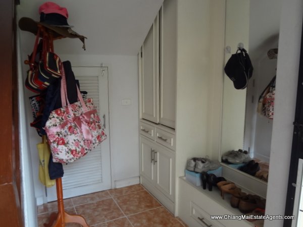 3 Bedroom Home in Koolpunt Ville 9