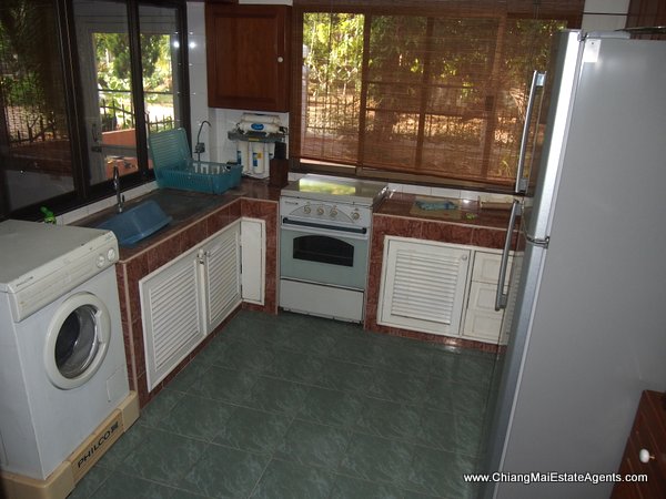 3 Bedroom Home for Rent Close to the City