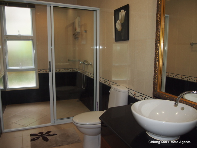 4 Bedroom House for Rent in LannaTara