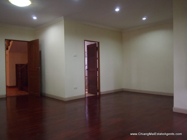 6 Bedroom Home for Rent and Sale in Koolpunt 5