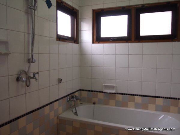6 Bedroom Home for Rent and Sale in Koolpunt 5