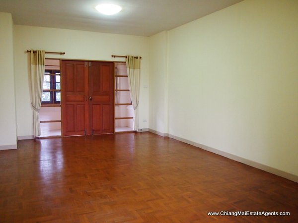 6 Bedroom Home for Rent and Sale in Koolpunt 5