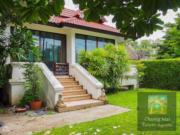 3 Bed Bungalow for Rent in Moo Baan Wangtan.