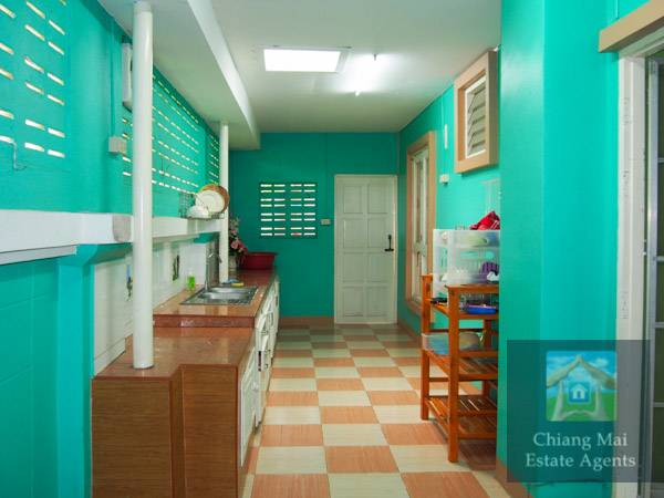 3 Bed Home for Rent in KP9