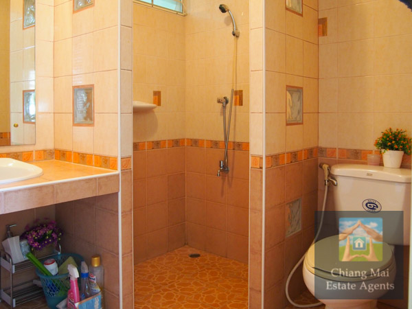 3 Bed Home for Rent in KP9