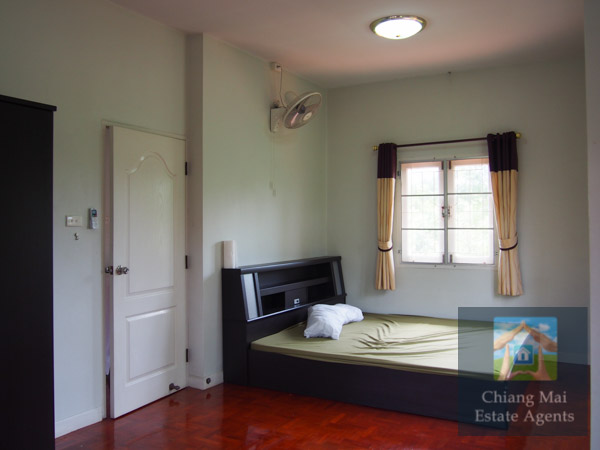 3 Bed Home for Rent in KP9