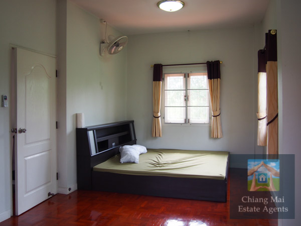 3 Bed Home for Rent in KP9