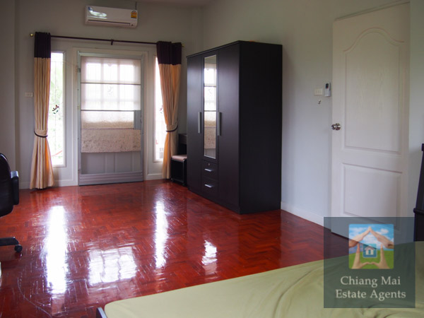 3 Bed Home for Rent in KP9