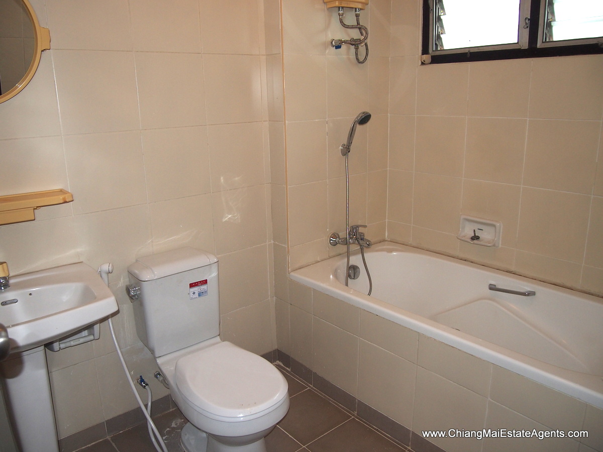 Great 2 Bedroom Bungalow in Hang Dong for Rent