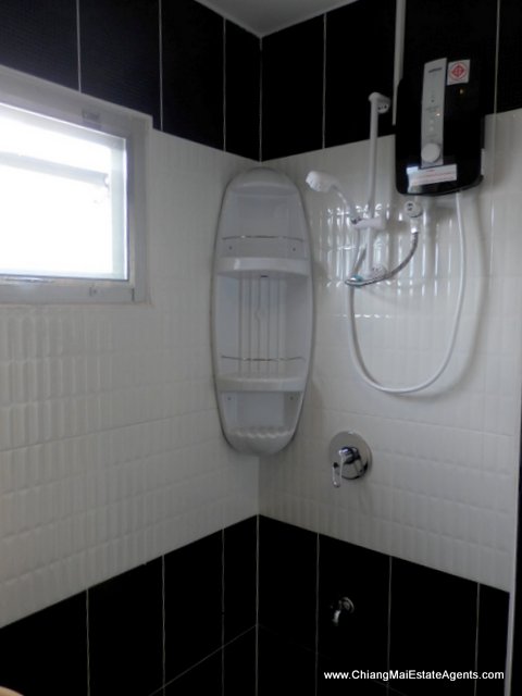Newly Renovated Studio Condo