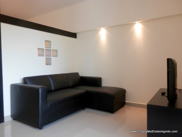 Newly Renovated Studio Condo