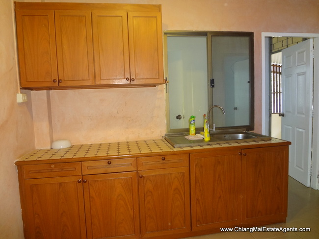 3 bedrooms house for Rent