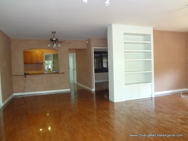 3 bedrooms house for Rent