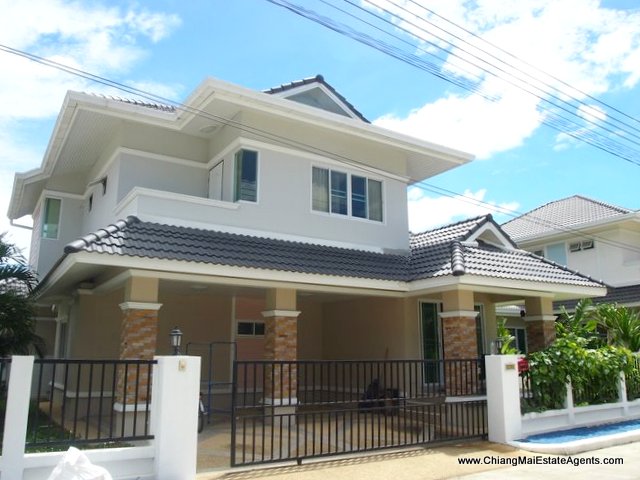 House For sale in Moo Baan Phu Fa
