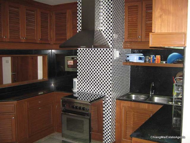 Fully Furnished 3 Bed/ 2 Bath Condo for Rent