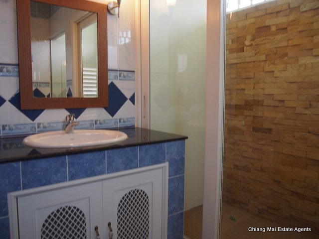 A Large and Appealing Home for Rent in Moo Bahn Home in Park