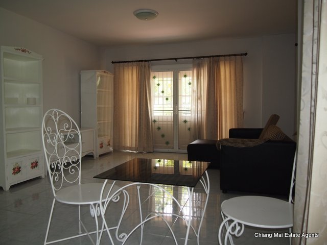 A Large and Appealing Home for Rent in Moo Bahn Home in Park