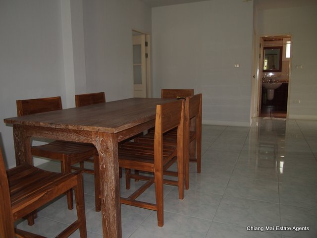 A Large and Appealing Home for Rent in Moo Bahn Home in Park