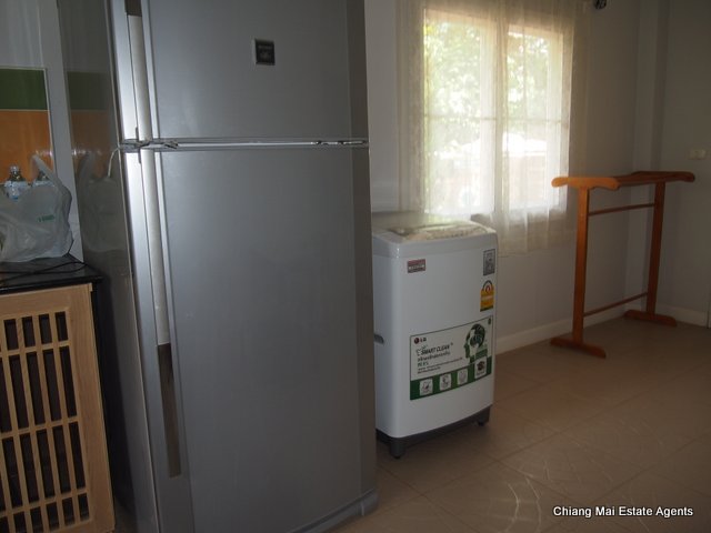 A Large and Appealing Home for Rent in Moo Bahn Home in Park