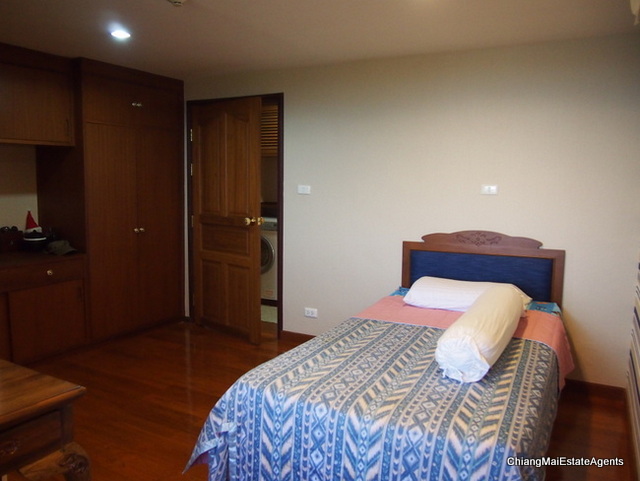 Superb 3 Bed/ 3 Bath Condo for Rent