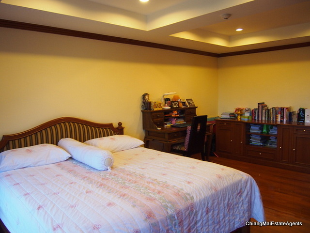 Superb 3 Bed/ 3 Bath Condo for Rent