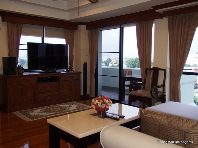 Superb 3 Bed/ 3 Bath Condo for Rent