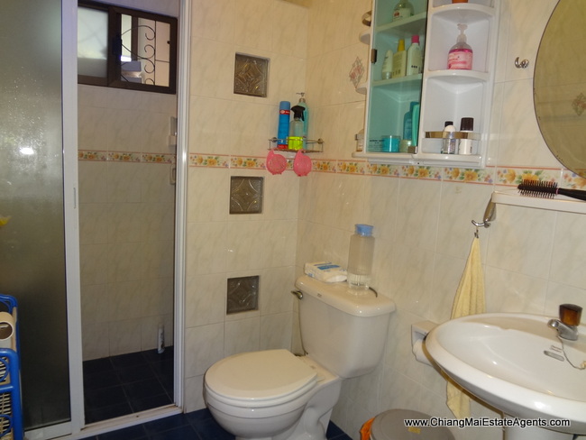 3 bedrooms house for sale