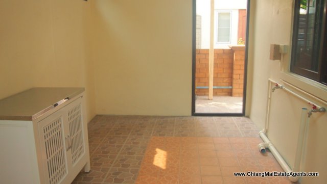 4 Bd, 3 Bth. House For Rent Hang Dong