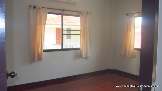 4 Bd, 3 Bth. House For Rent Hang Dong