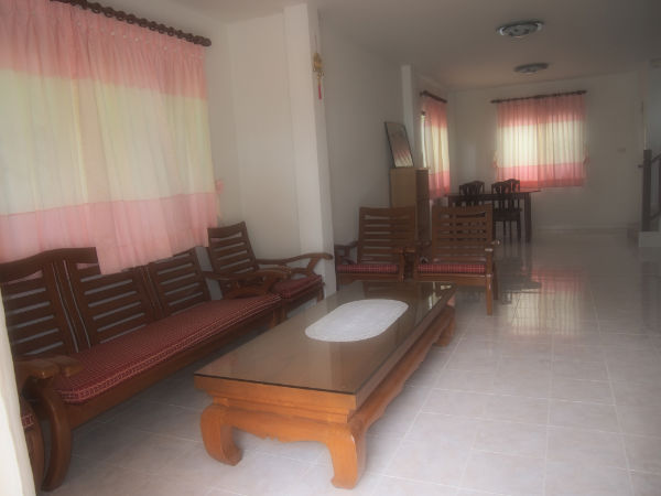 Comfortable Living in Laguna