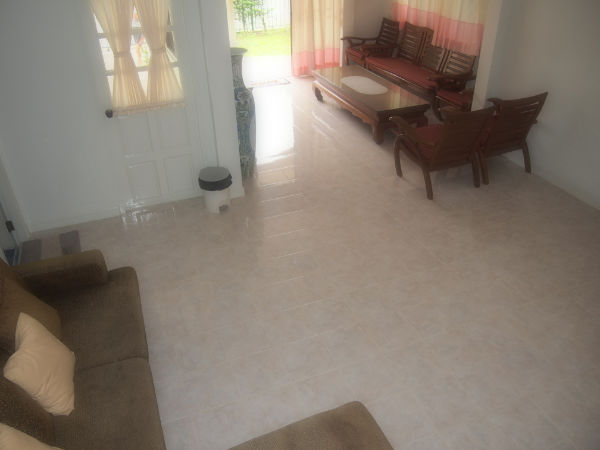 Comfortable Living in Laguna