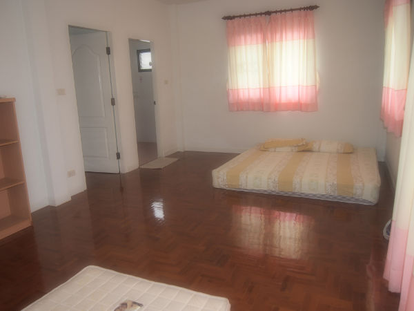 Comfortable Living in Laguna