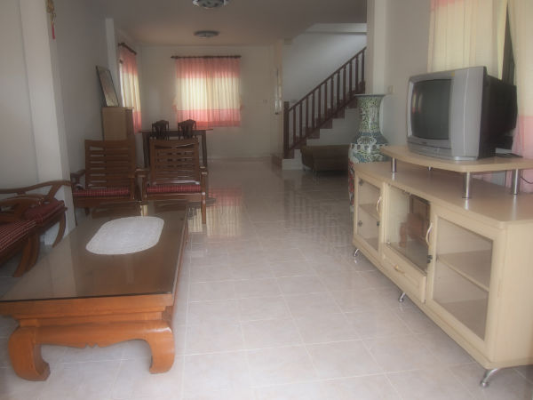 Comfortable Living in Laguna