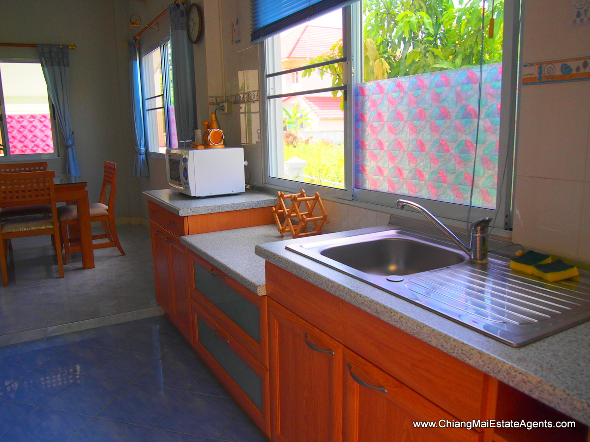 Comfortable 3 Bedroom Bungalow