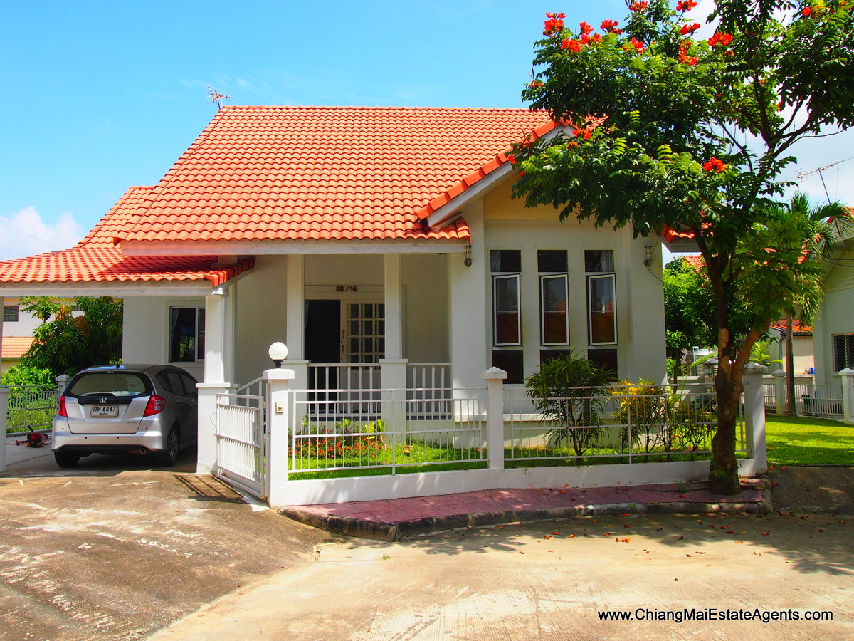 Comfortable 3 Bedroom Bungalow