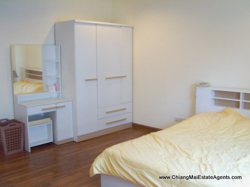 3 Bd, 2Bath Condo For Sale