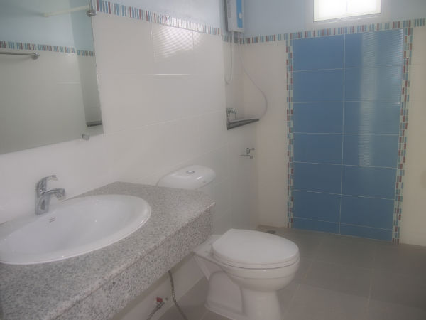 Fully Air Conditioned Bungalow For Rent