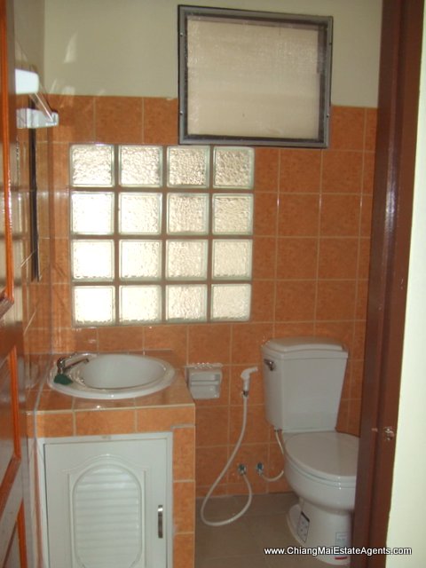 3 Bedroom house for sale in San Phra Net