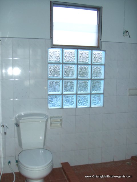 3 Bedroom house for sale in San Phra Net