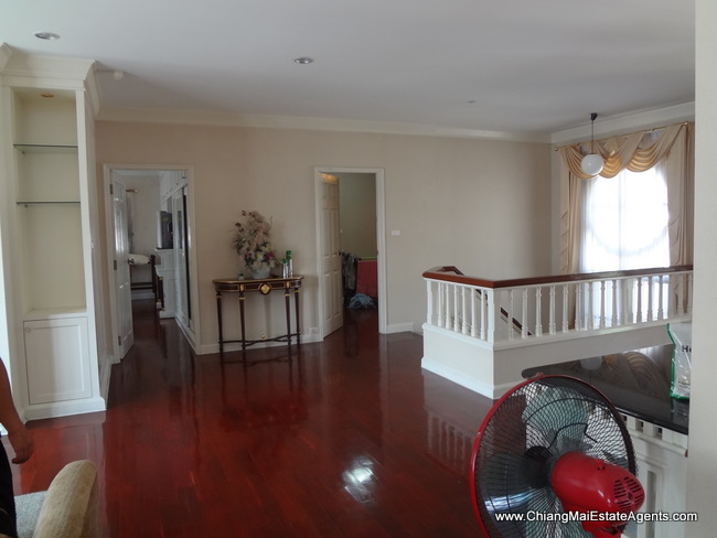 Beautiful 4 Bedroom house for rent in Hang Dong