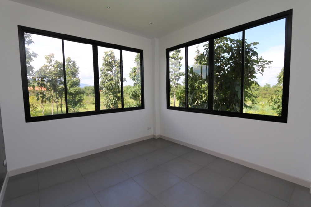 Modern House for Sale in Naam Phrae